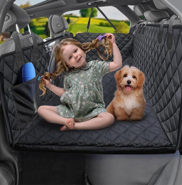 Couverture de siège de voiture pour chien, matelas de lit de voiture non gonflable pour la plupart des voitures, VUS, camions Couverture de chien pour siège arrière de voiture avec fenêtre en maille, banc, fond dur lavable